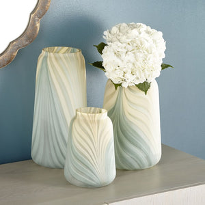 09533 Decor/Decorative Accents/Vases
