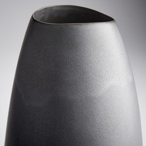 10528 Decor/Decorative Accents/Vases